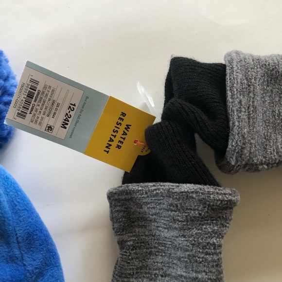 Cat & Jack Bundle Baby Fleece Ombré Pom Poms Beanie and Mittens 3 Pc Size 12/24M - Picture 4 of 6